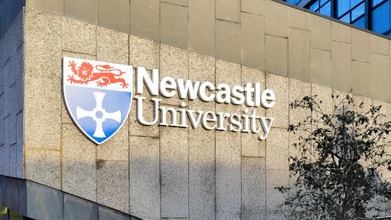 Newcastle University Unveils Breakthrough Light-Harvesting System for Autonomous AI