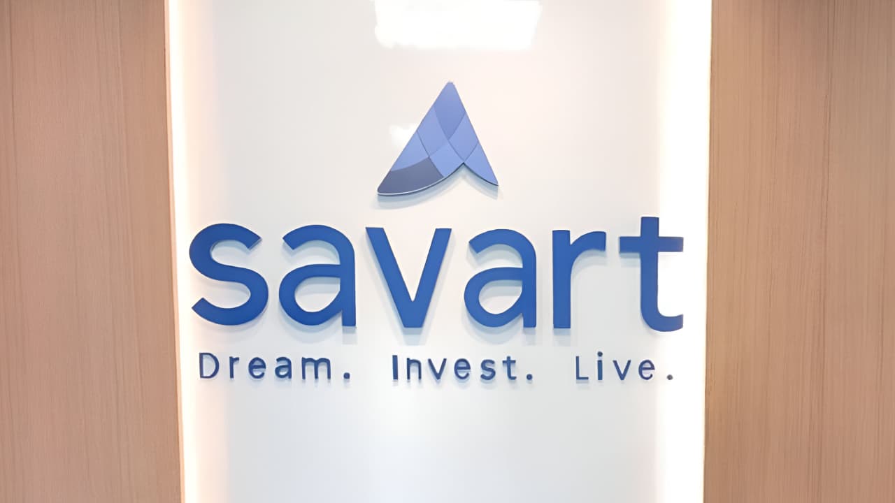 Savart's AD ASTRA Fund: AI-Powered Long-Term Investment Strategy