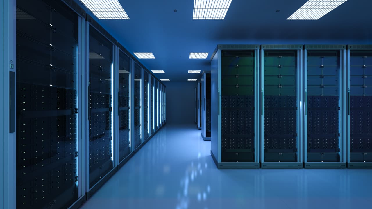 German Firms Submit Rival Bids for EU AI Data Centre