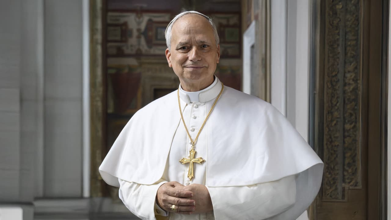 Pope Leo Warns Politicians About Challenges Posed by Artificial Intelligence 